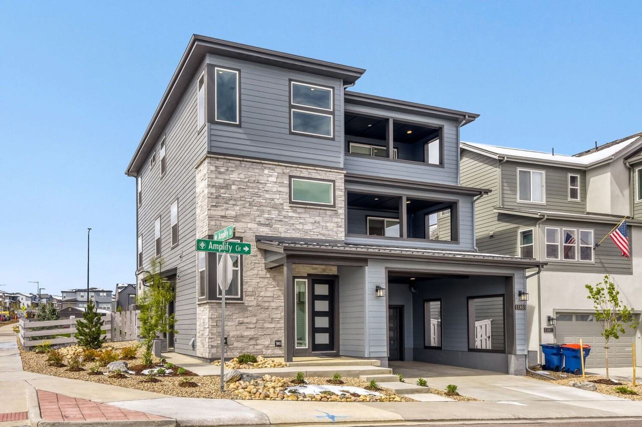 11483 Amplify Cir - Photo 2 of 37