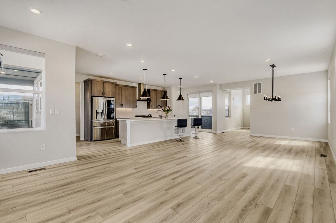 11483 Amplify Cir - Photo 5 of 37