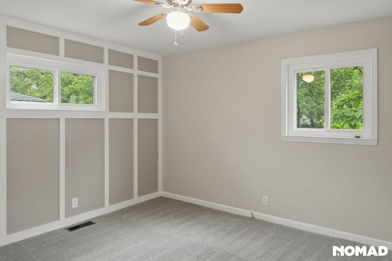 1322 W Sherry Dr - Photo 7 of 15