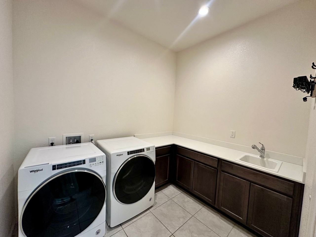 3032 Country Wind Ln - Photo 6 of 18