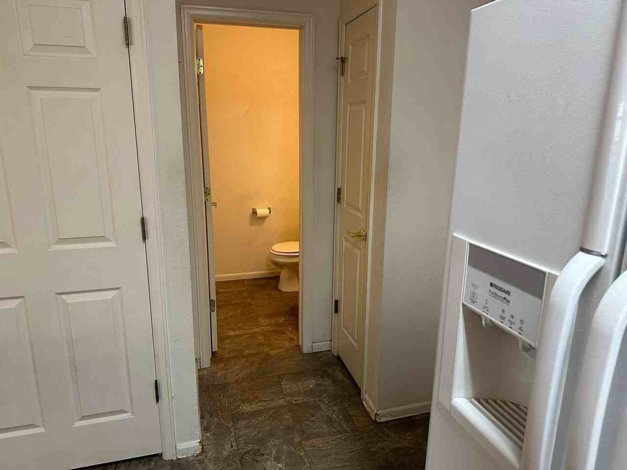 2855 Rock Creek Cir #259 - Photo 5 of 18