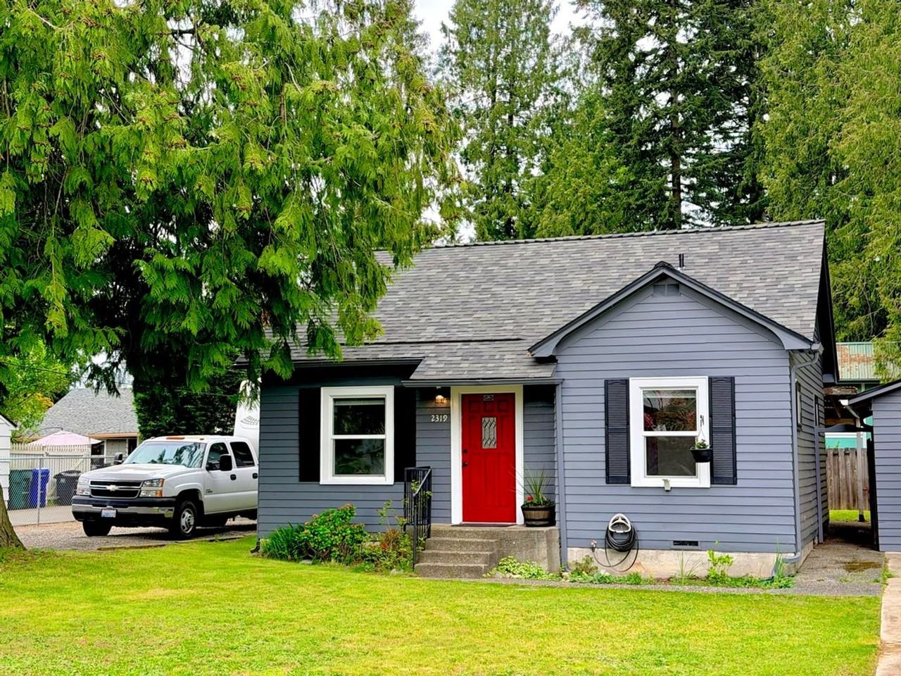 2319 75th St Se - Photo 4 of 45