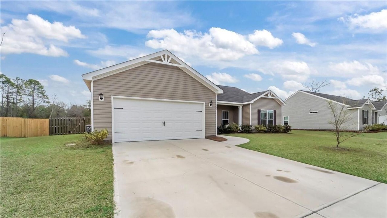 182 Gavin Way - Photo 2 of 50