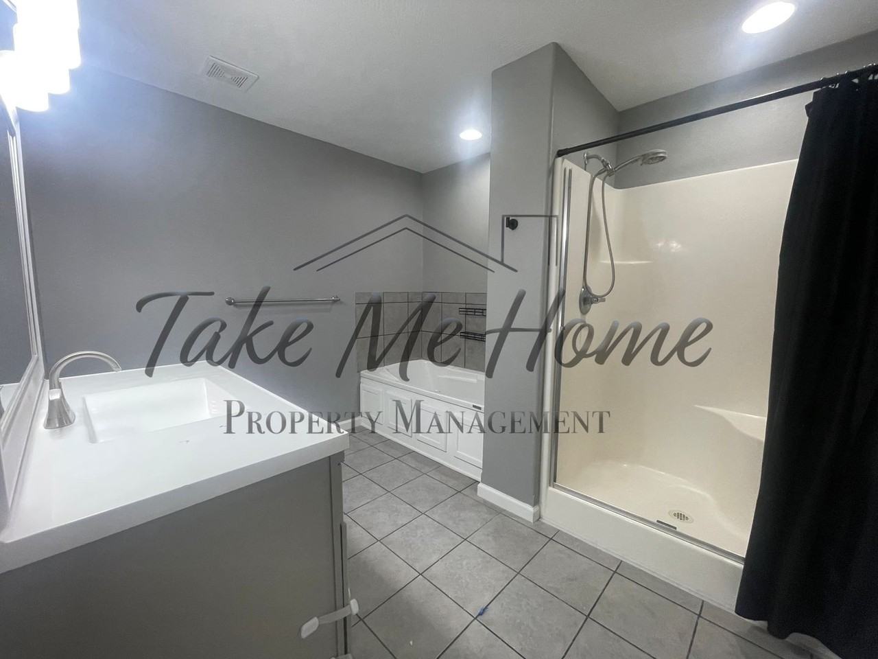 821 S Barberry Ct - Photo 5 of 12