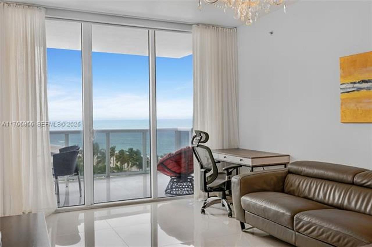 18201 18201 Collins Ave appt 902 - Photo 3 of 34