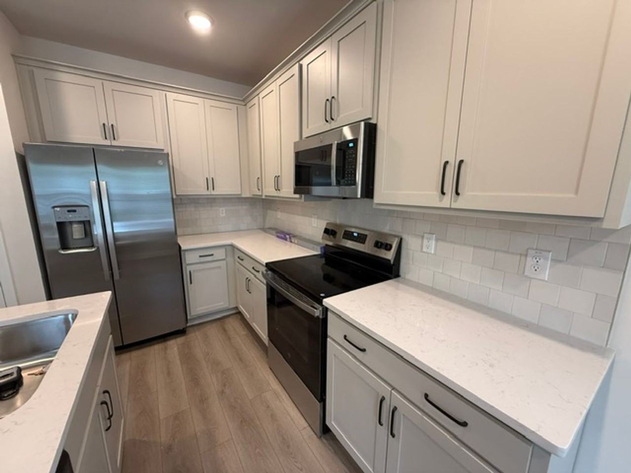 467 Martins Creek Blvd - Photo 5 of 22