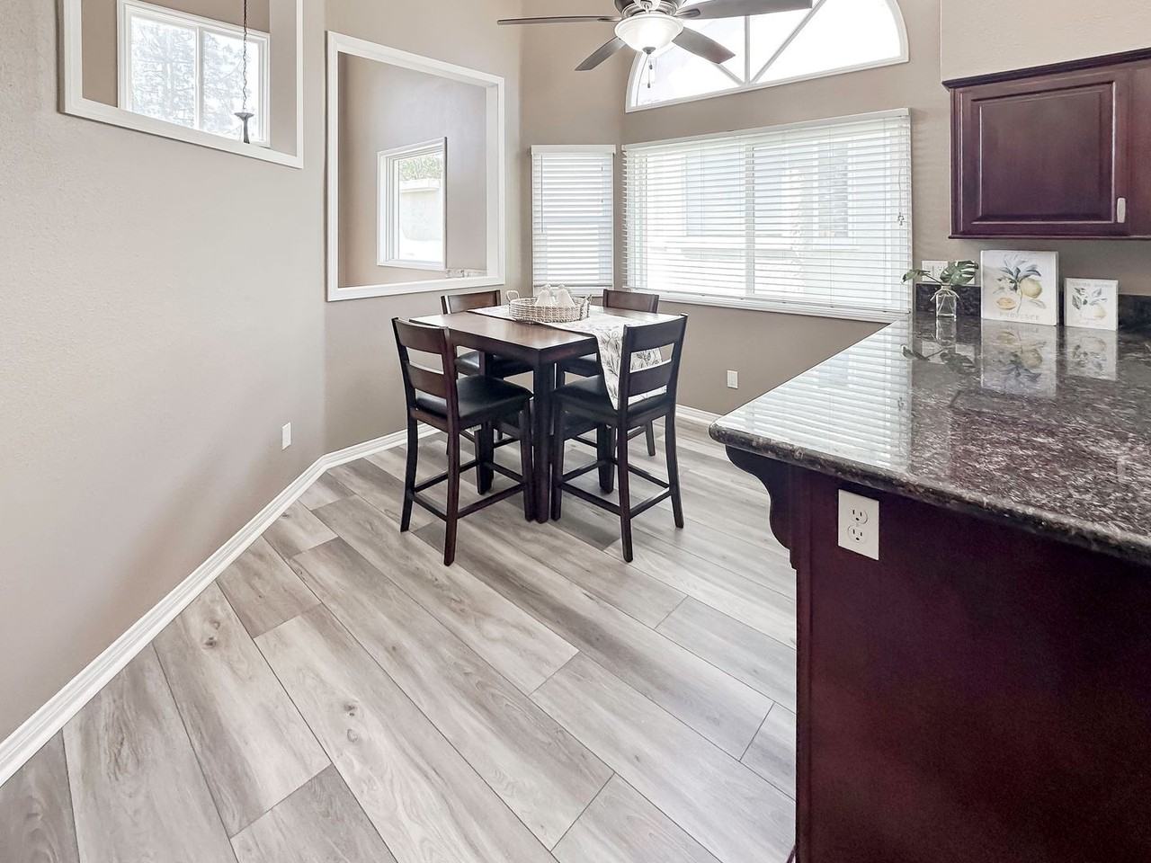 38493 Glen Abbey Ln - Photo 6 of 37