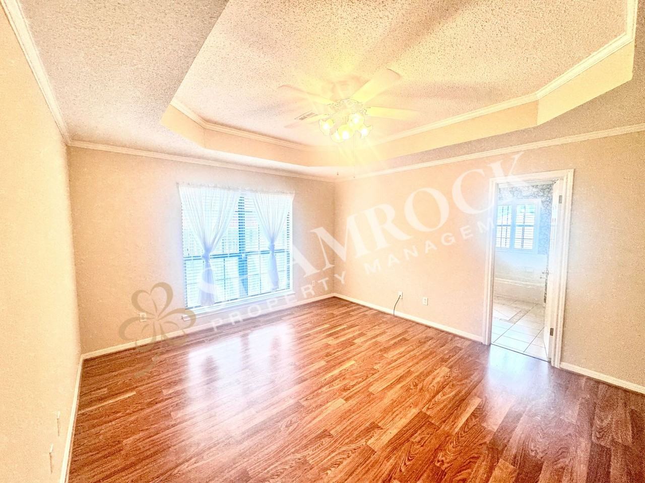 2612 Comanche Trl - Photo 7 of 13