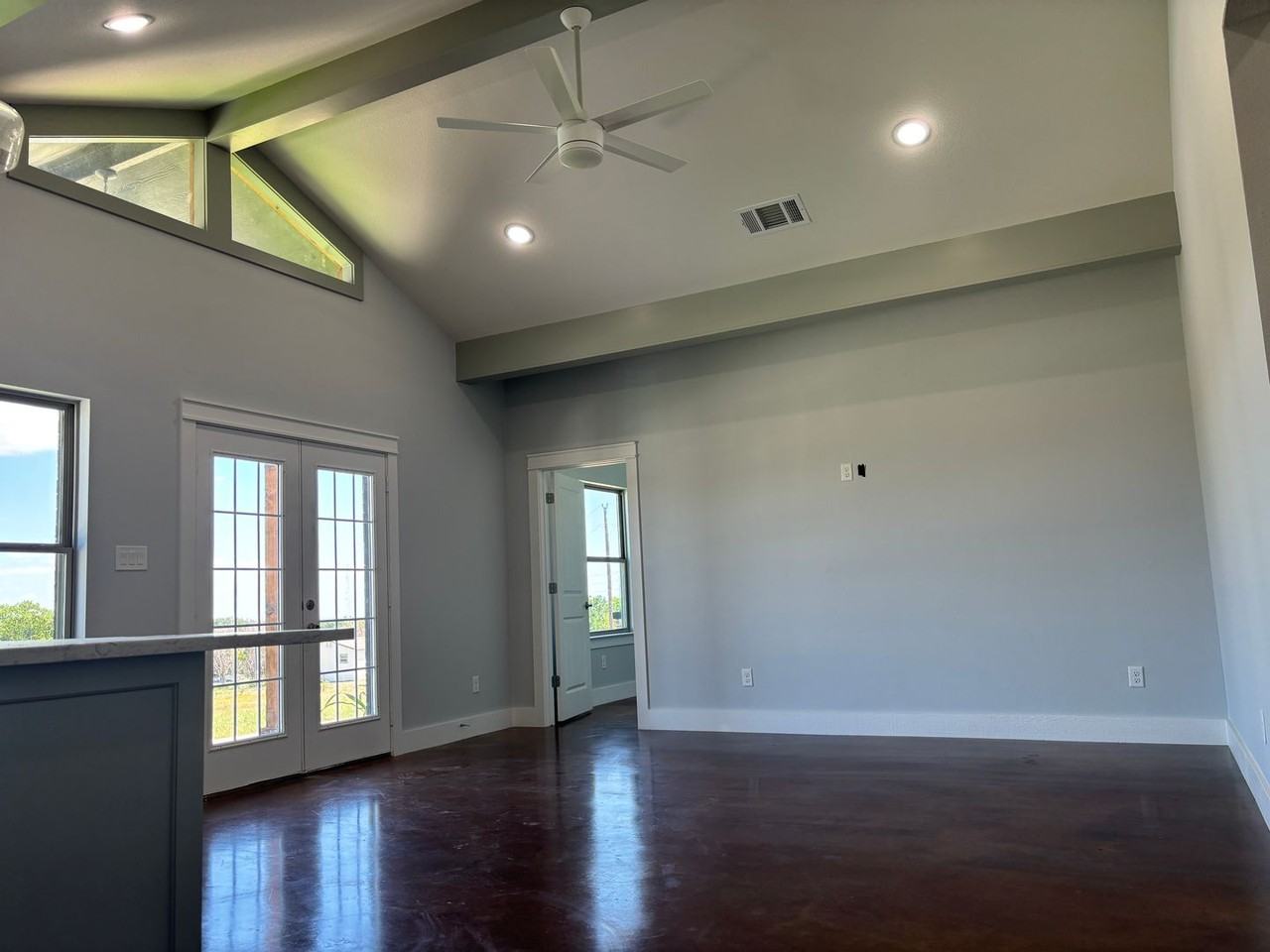 116 Overlook Trl - Photo 6 of 17