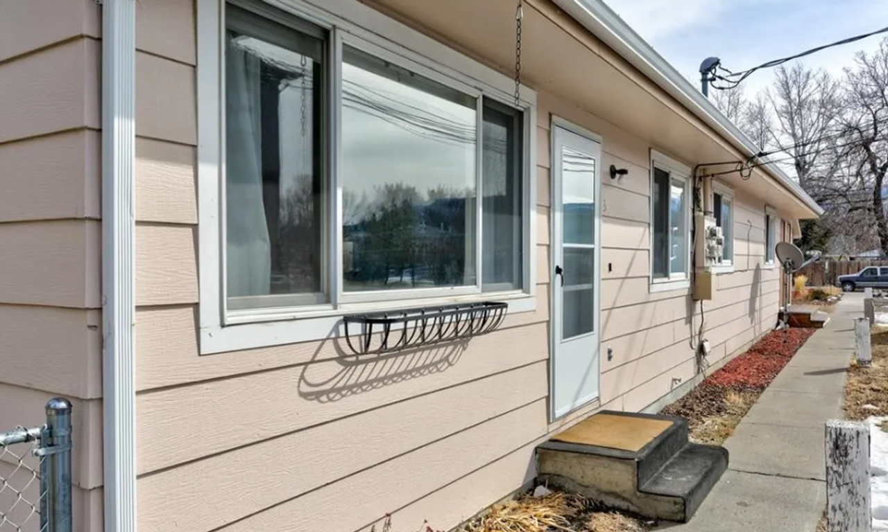 105 N Yellowstone St #3 - Photo 2 of 13