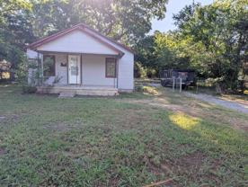 719 N Pennsylvania Ave - Photo 1 of 1
