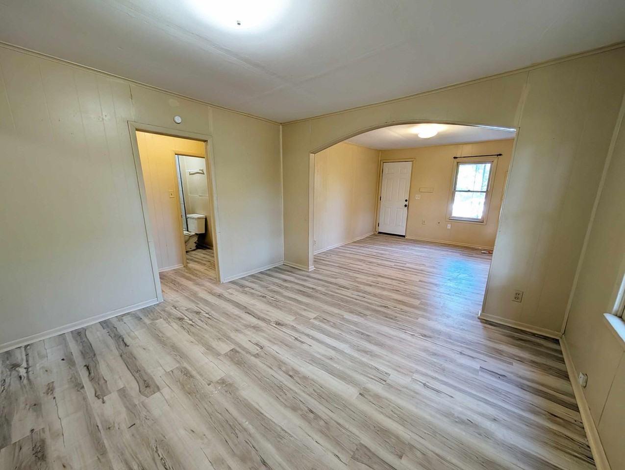 719 N Pennsylvania Ave - Photo 5 of 12