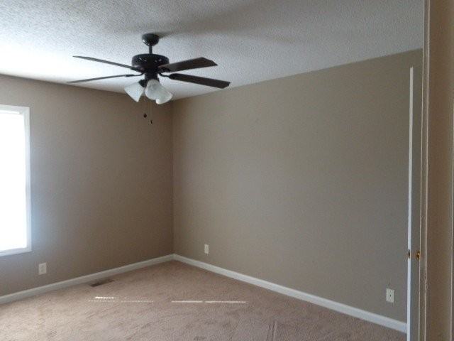 345 Broadmore Dr - Photo 7 of 13