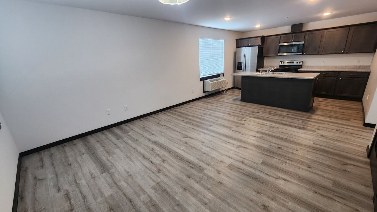 2566 118th St Apt 104 - Photo 3 of 30