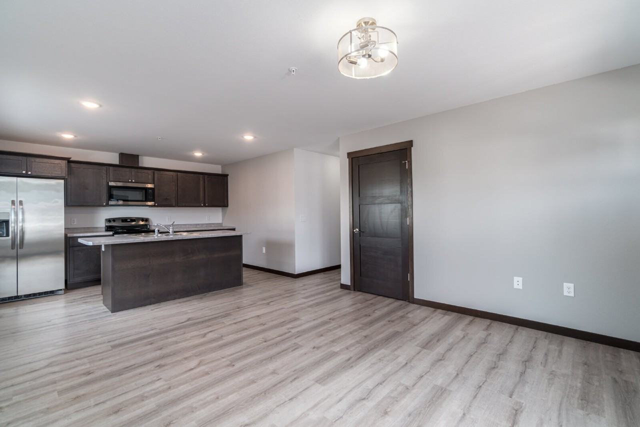 2566 118th St Apt 104 - Photo 4 of 30