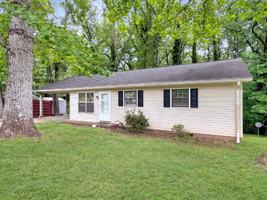 featured image of 3633 Oakland Ln