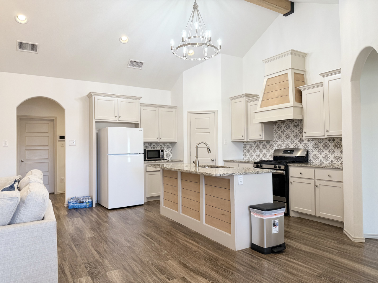 12202 Ithaca Ave - Photo 6 of 28