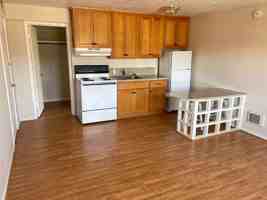 featured image of 1326 Lawrence St