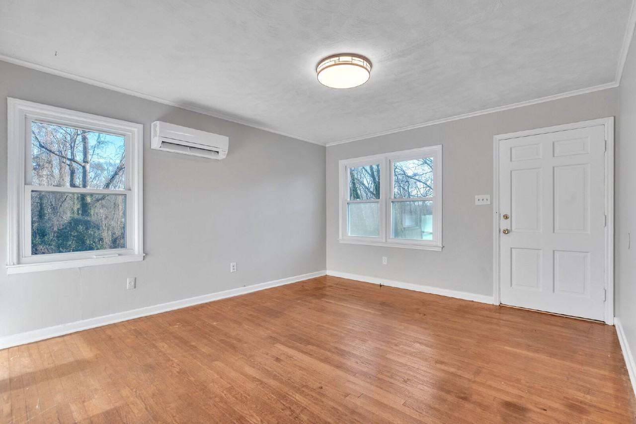 408 Yardley Ct Unit B - Photo 5 of 31