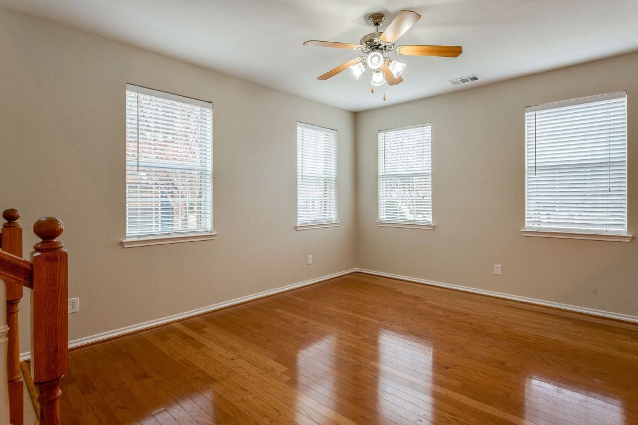 4168 Kyndra Cir - Photo 7 of 26