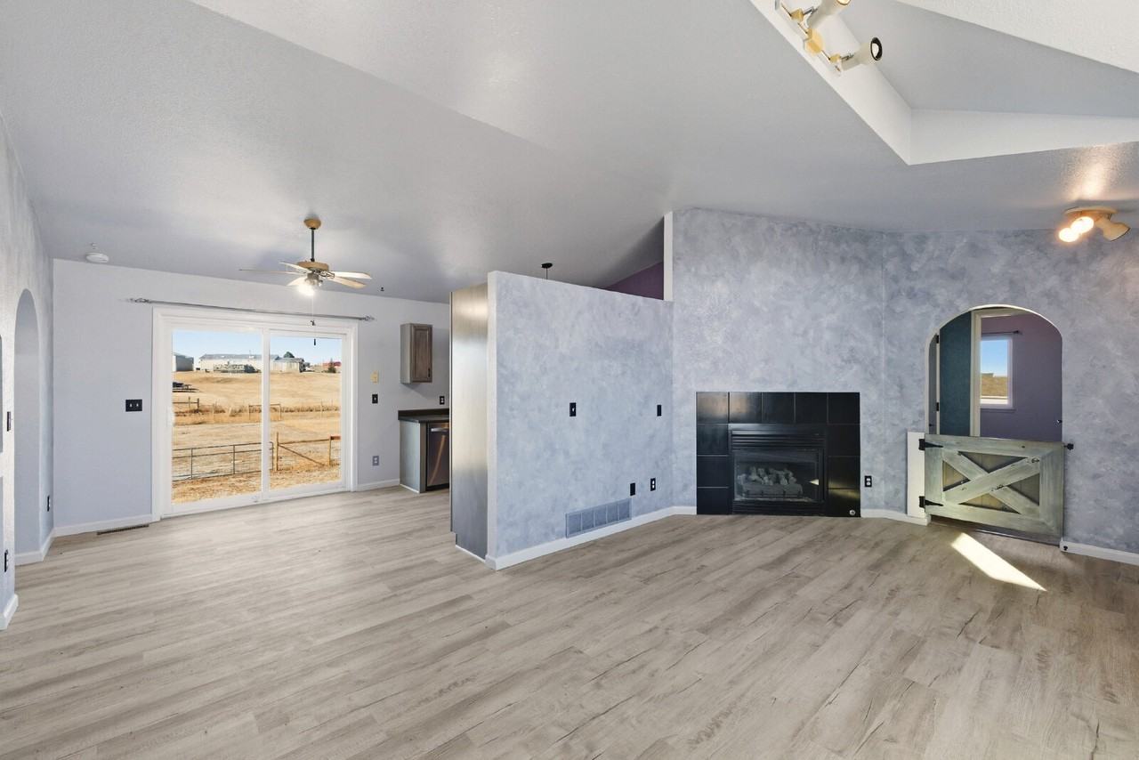 44698 Sundown Trl - Photo 5 of 22