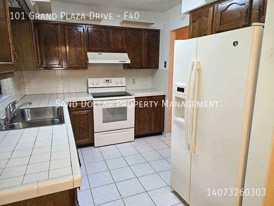 101 Grand Plaza Dr #F40 - Photo 4 of 18