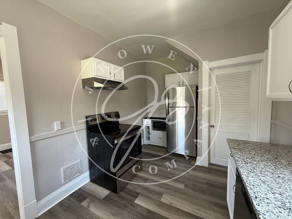 3651 Leybourn Ave - Photo 4 of 14