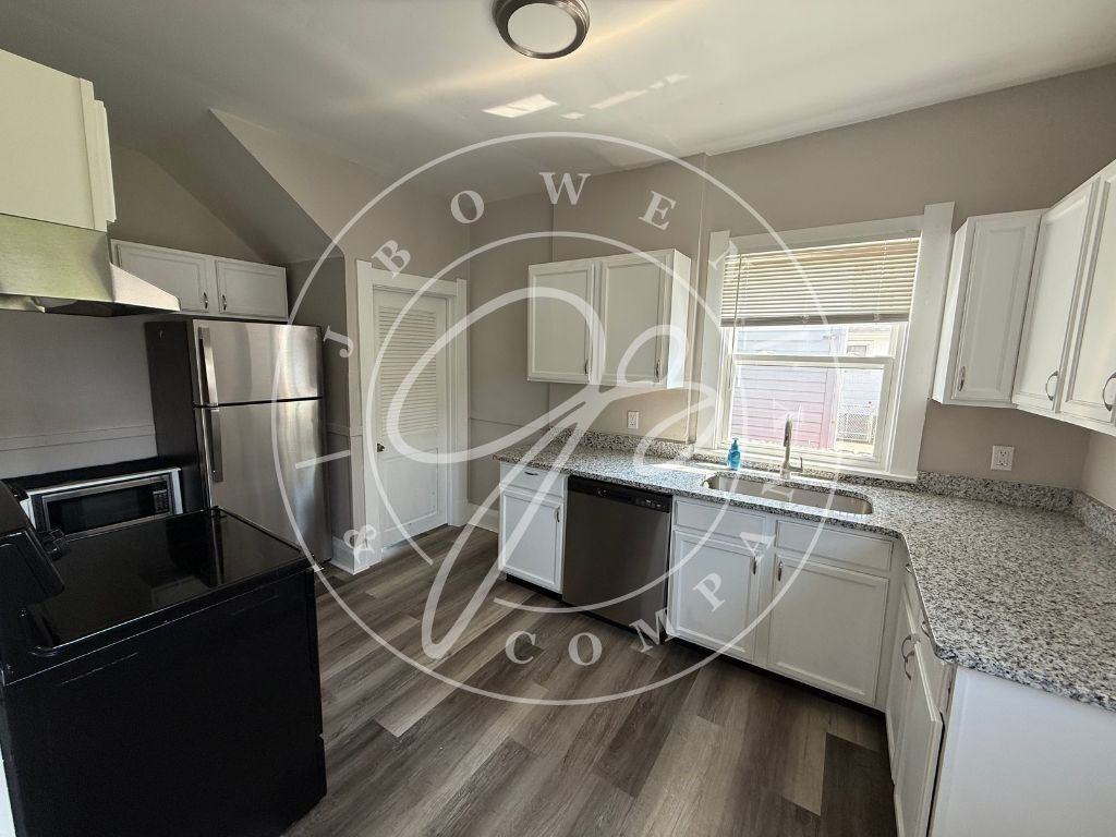 3651 Leybourn Ave - Photo 5 of 14