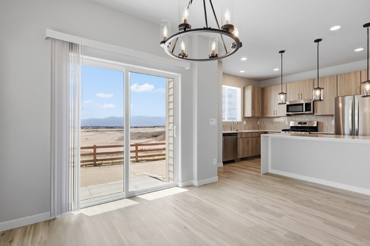 10363 Sundial Shadow Dr - Photo 3 of 34