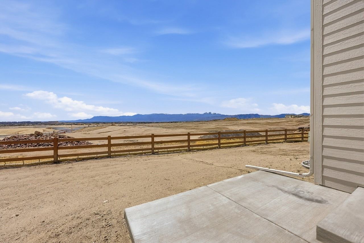 10363 Sundial Shadow Dr - Photo 6 of 34