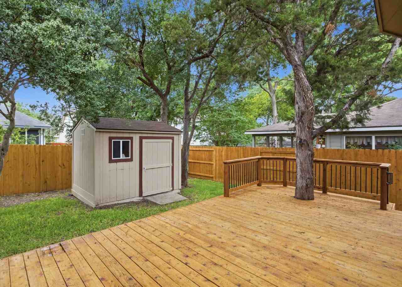 229 Cordero Dr - Photo 4 of 34