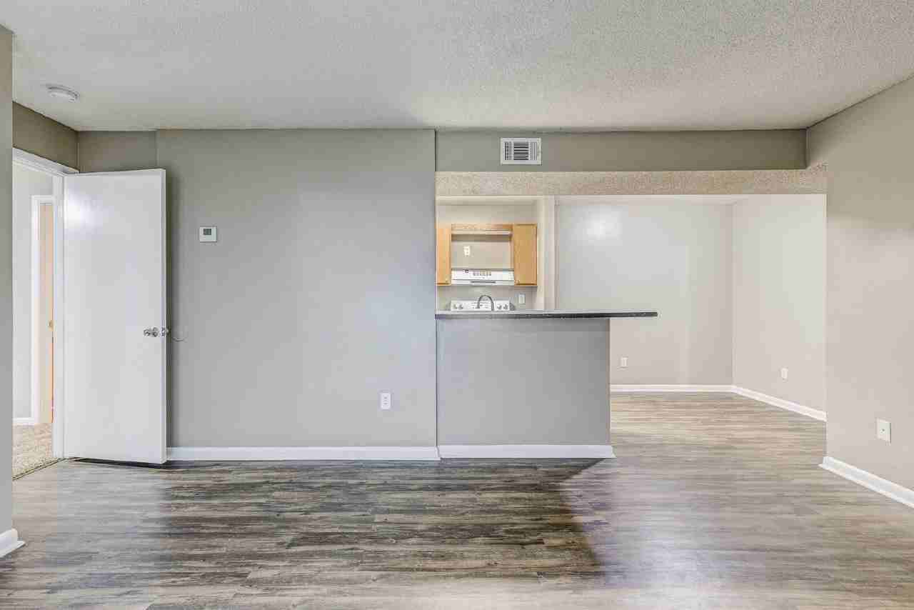2393 Continental Ave Apt B9 - Photo 5 of 33