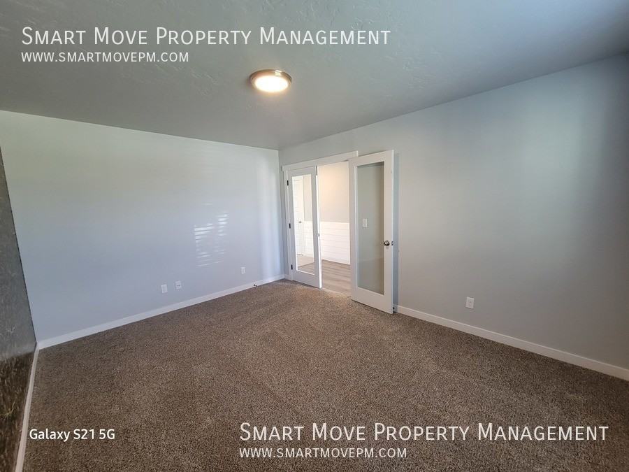 6322 N Seacliff Ave - Photo 5 of 40