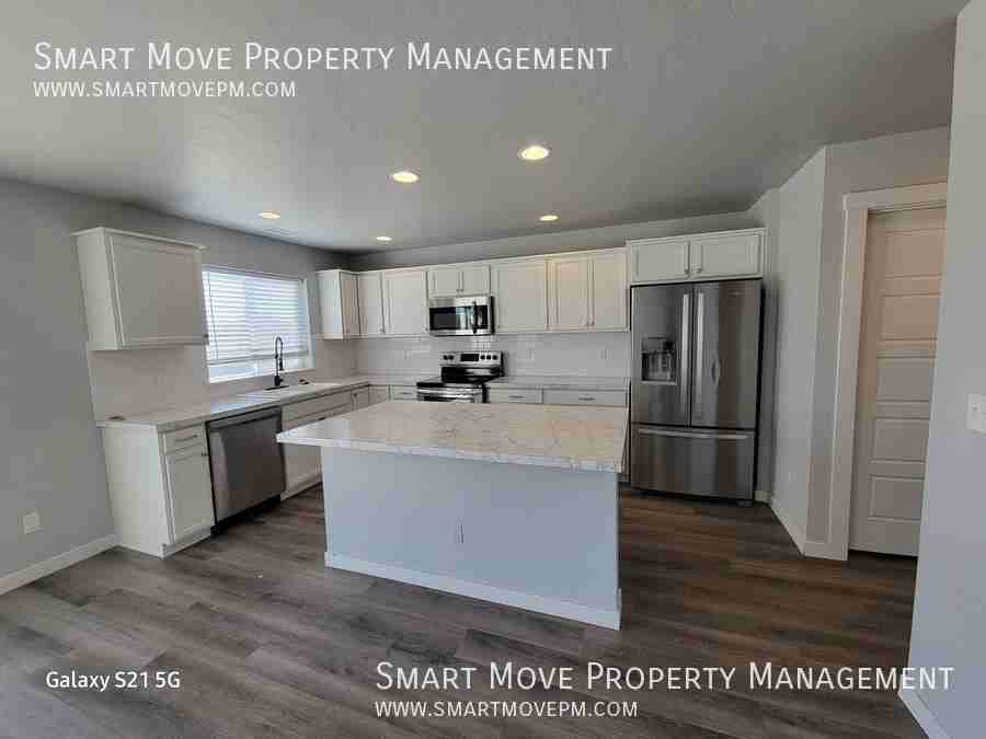 6322 N Seacliff Ave - Photo 7 of 40
