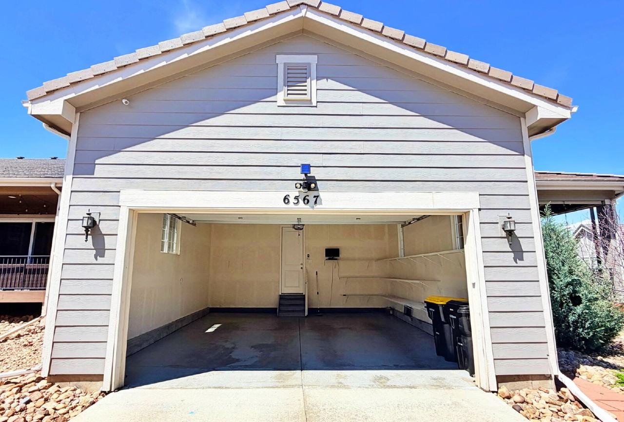 6567 Village Ln - Photo 3 of 47