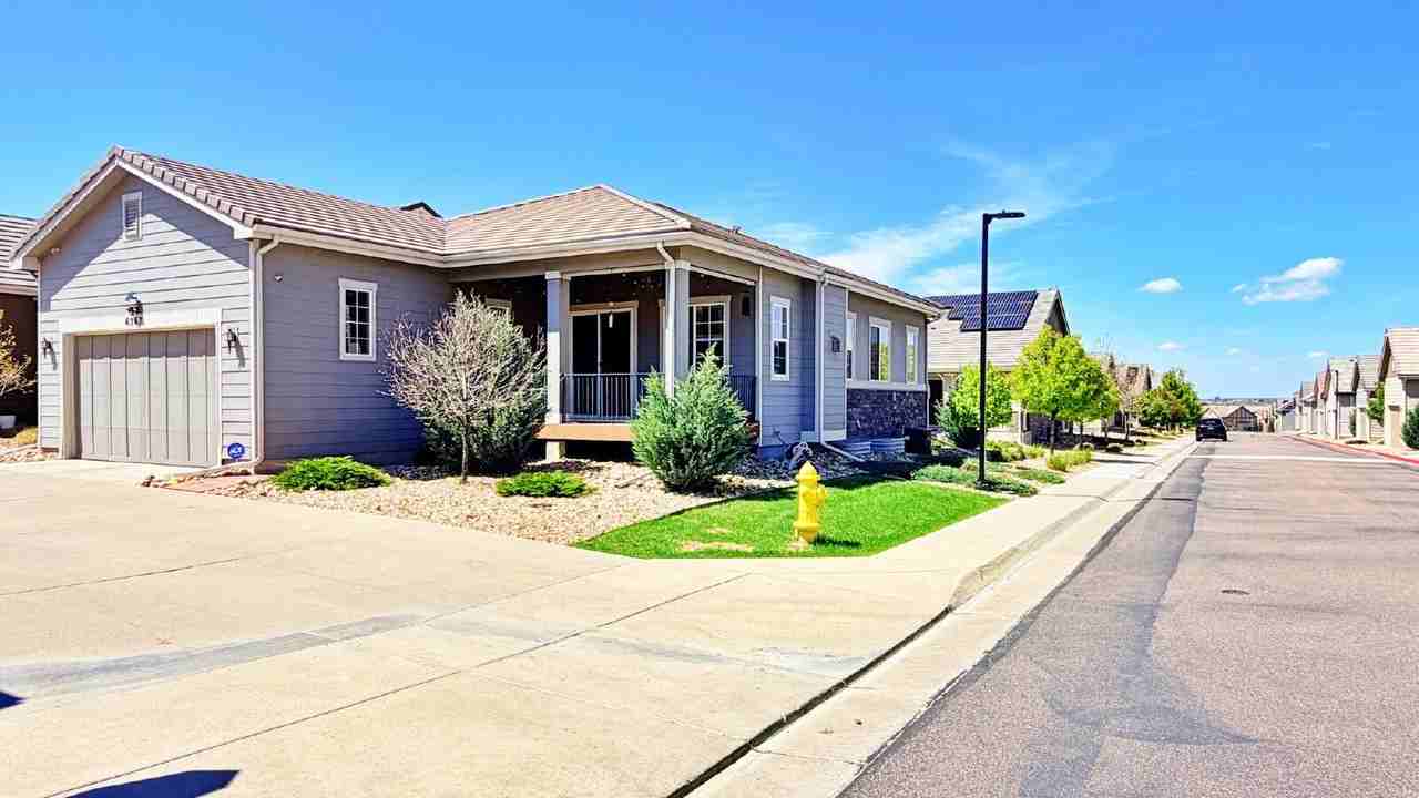 6567 Village Ln - Photo 4 of 47