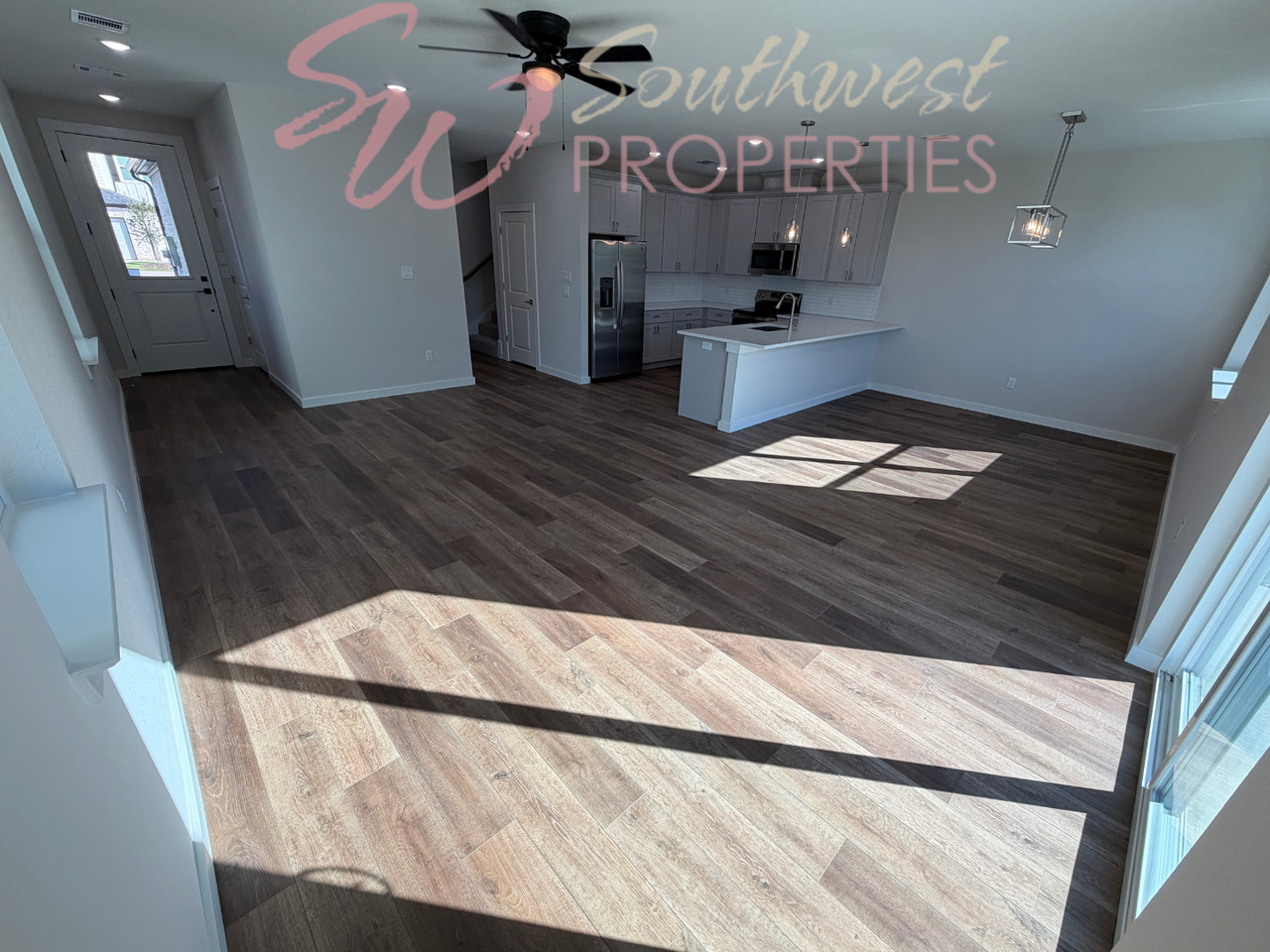 577 Galt Dr - Photo 5 of 30