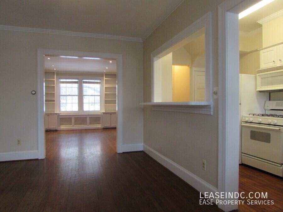 2215 39th St Nw - Photo 7 of 27