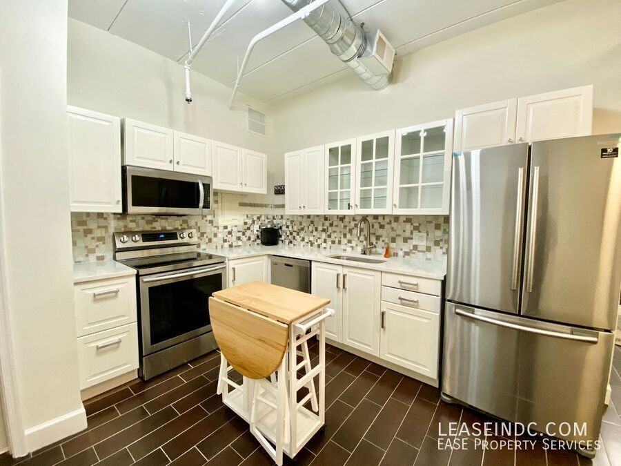 2141 Wisconsin Ave Nw #D2 - Photo 4 of 22