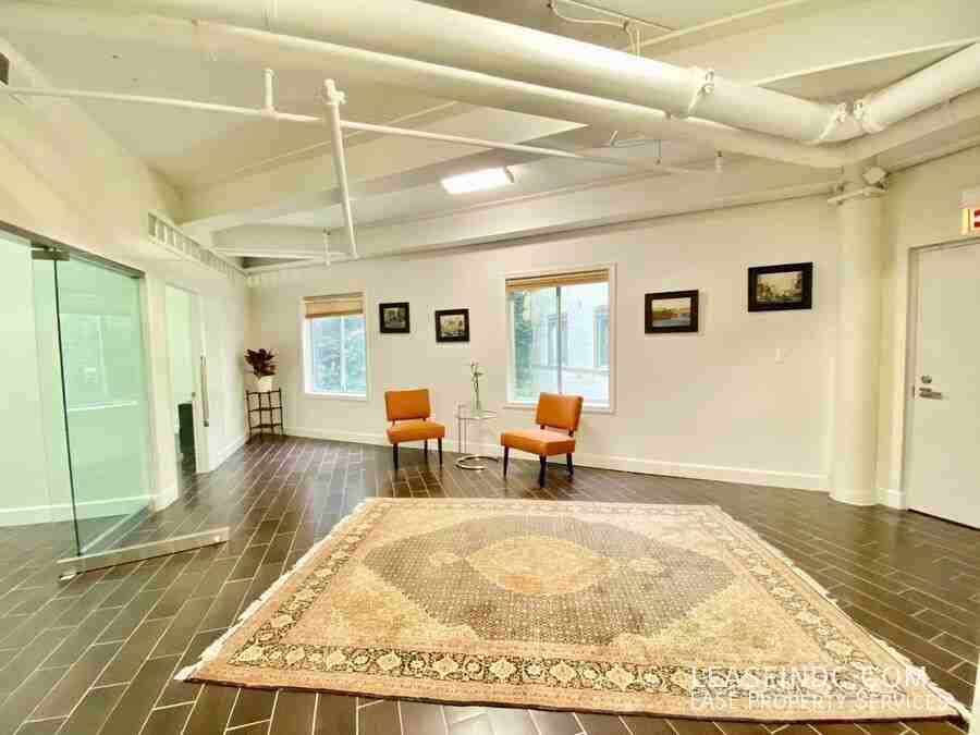 2141 Wisconsin Ave Nw #D2 - Photo 7 of 22