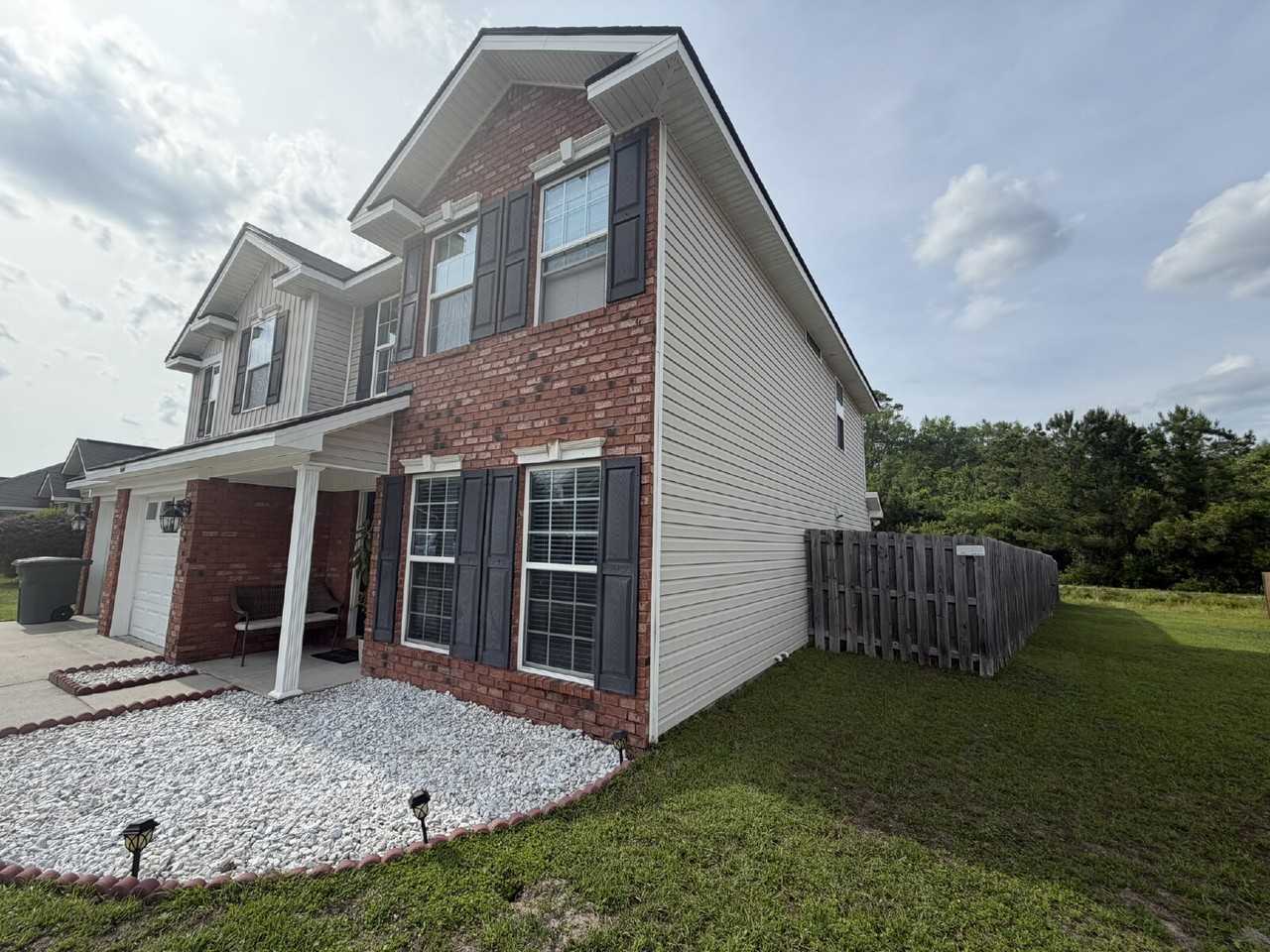 664 Piedmont Ave - Photo 2 of 8