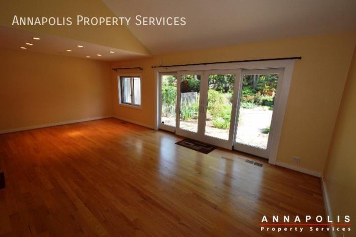 419 Third St - Photo 6 of 22