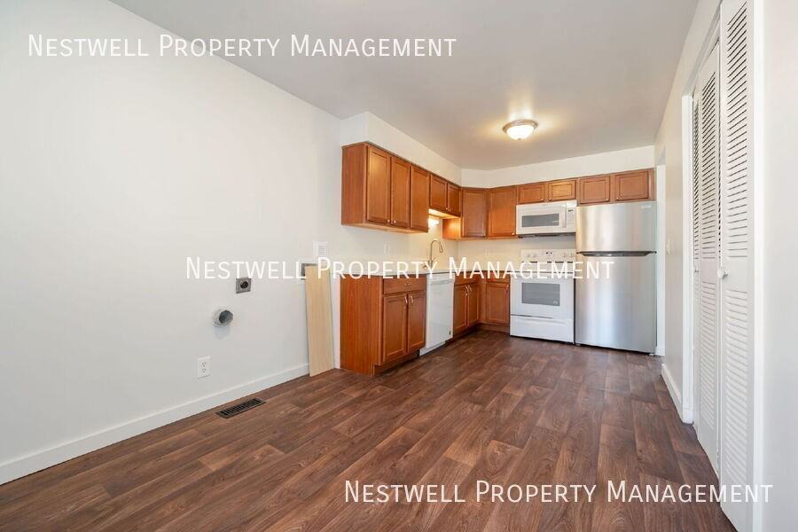 346 E 3360 S #2 - Photo 6 of 21