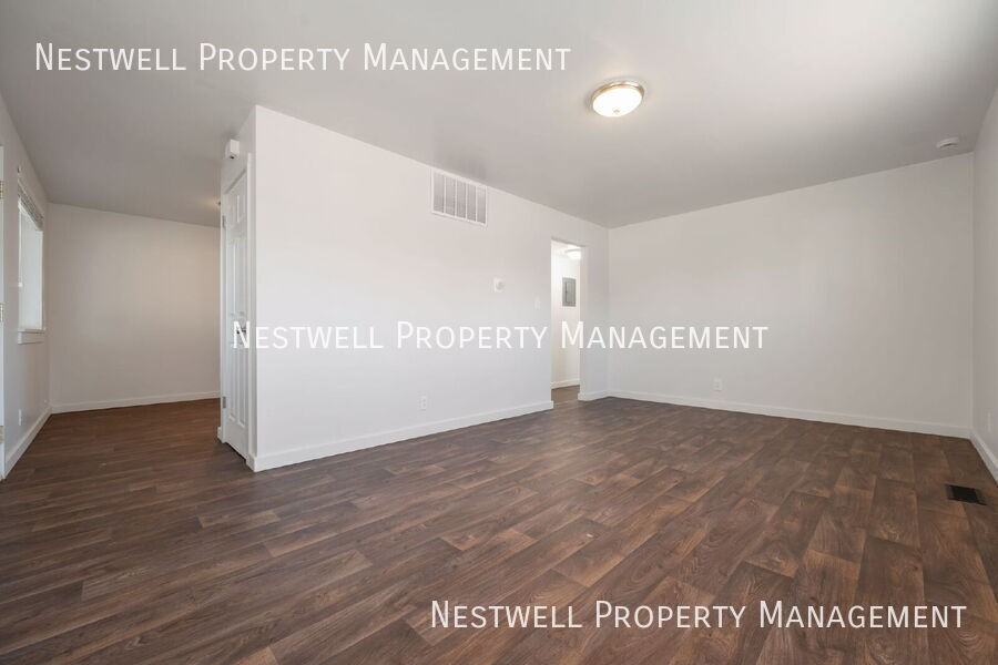 346 E 3360 S #2 - Photo 7 of 21