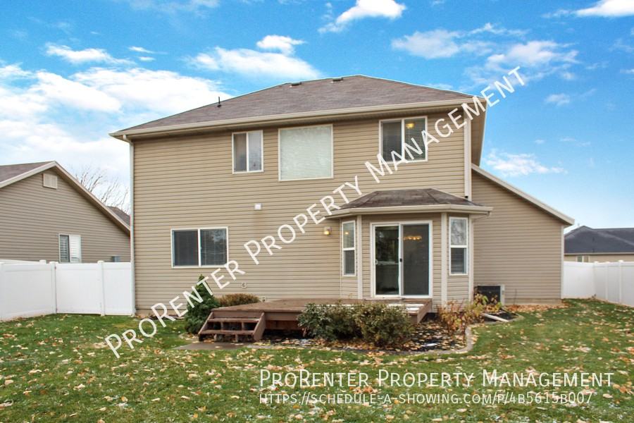 1398 N 2585 W - Photo 2 of 30