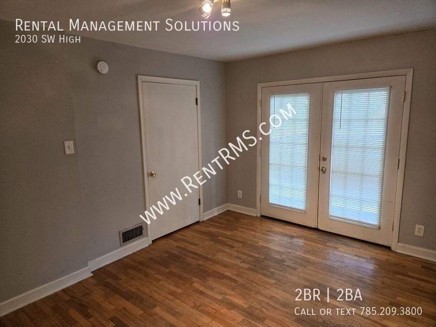 2030 Sw High Ave - Photo 7 of 26