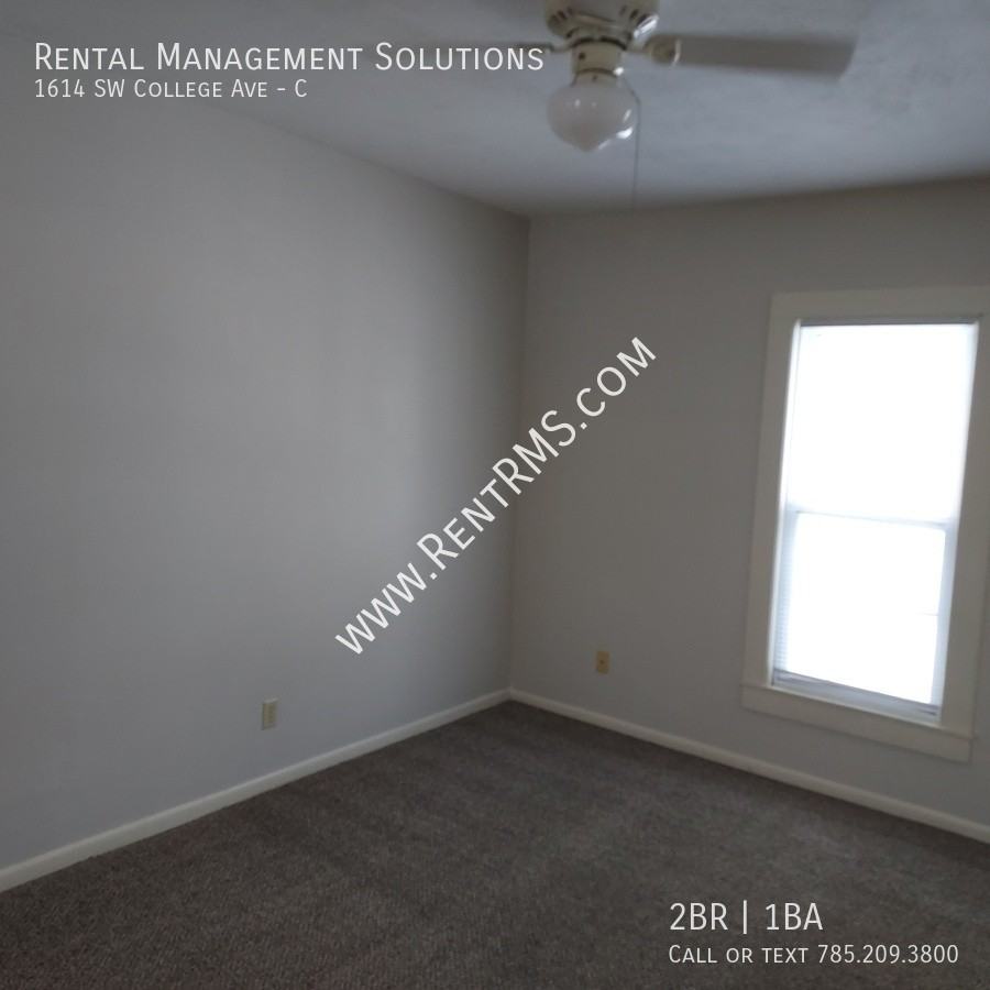 1614 Sw College Ave #C - Photo 3 of 19