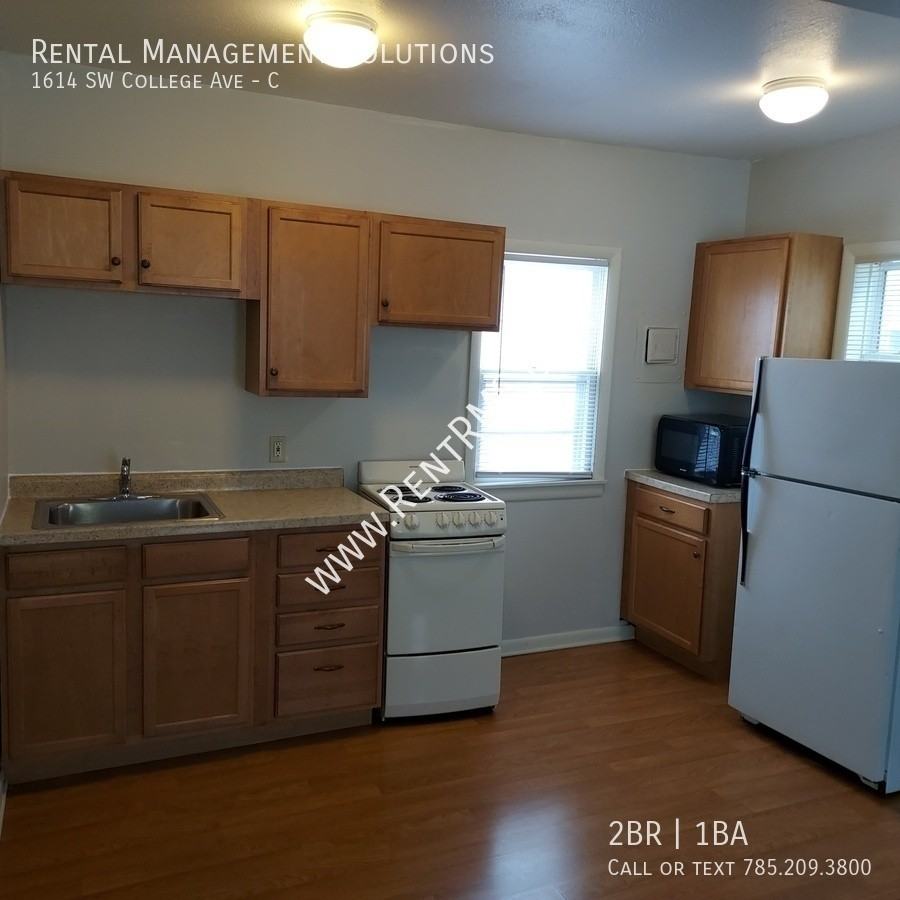 1614 Sw College Ave #C - Photo 5 of 19