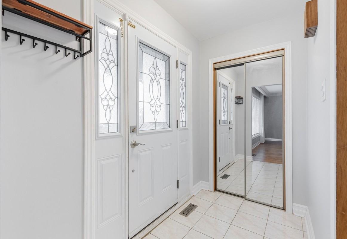 9 Clipper Rd - Photo 4 of 37