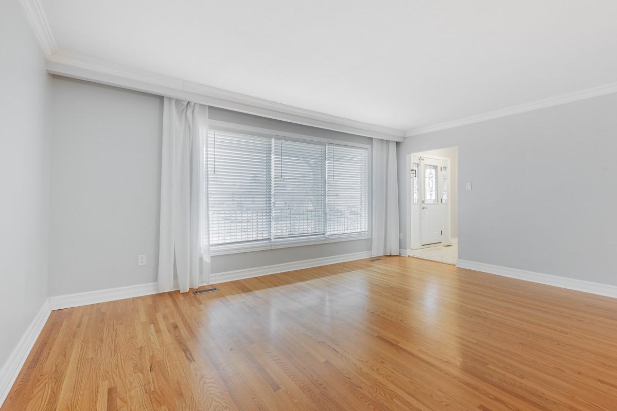 9 Clipper Rd - Photo 7 of 37